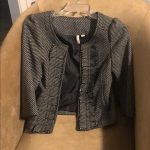 Black and white pattern blazer